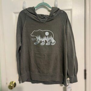 NWT Relaxed Fit MV Sport Sweatshirt, Size M